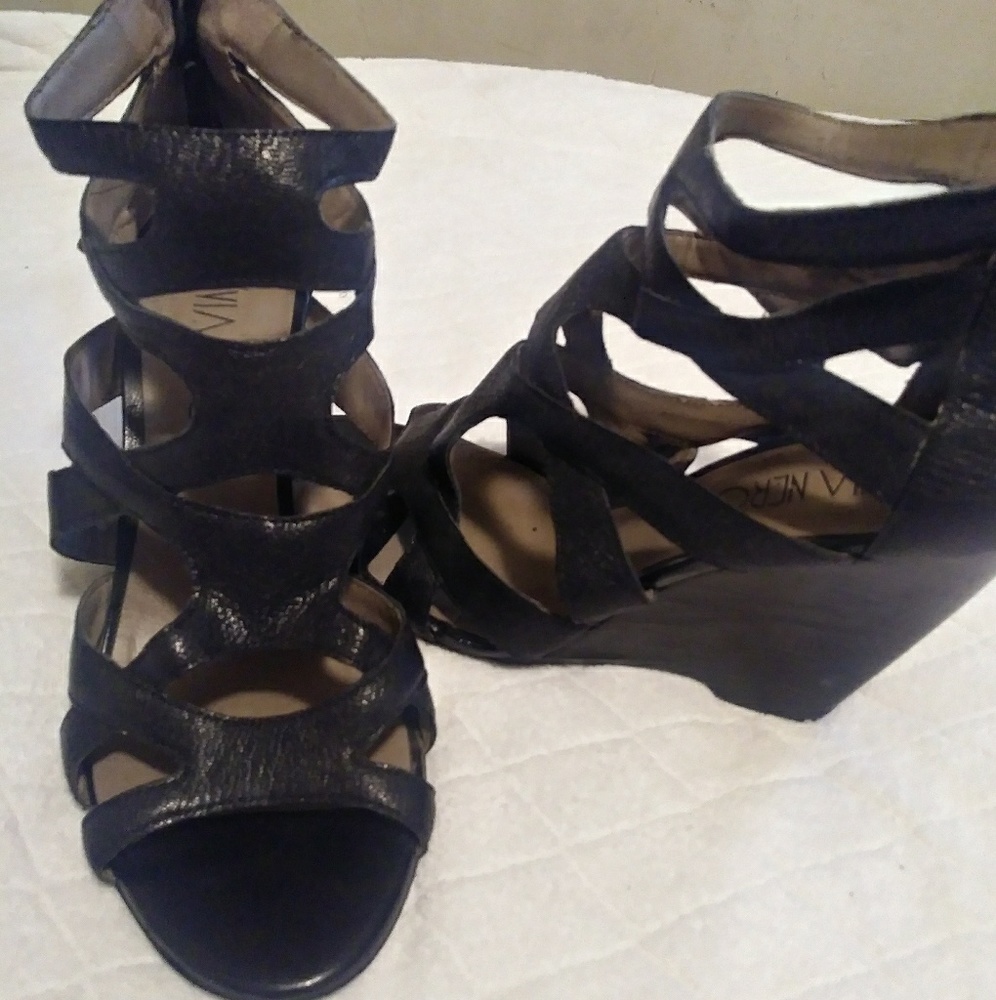 VIA NEROLI WEDGE HEEL STRAPPY SANDAL